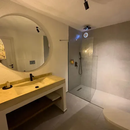 Ξενοδοχείο Artotel